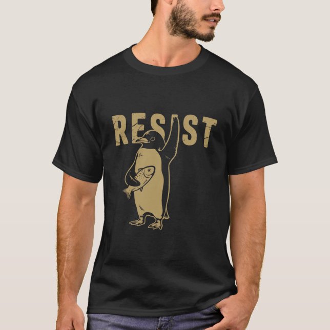 Camiseta Pinguim Resistir Pinguins Protestam Contra Tarifas (Frente)