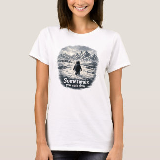 Camiseta Pinguim Sozinho no Horizonte Gelado