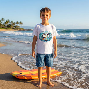 Camiseta Pinguim Surfista e Tubarão Cumprimentam-se com um