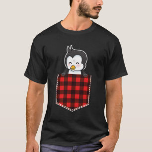 Camiseta Pinguim Tímido Bonito Em Bolso Vermelho E Preto Po