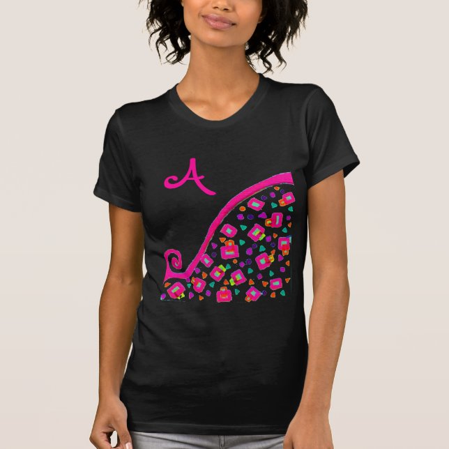 CAMISETA PINK FUCHSIA BLACK ABSTRATO DECO MONOGRAMA (Frente)