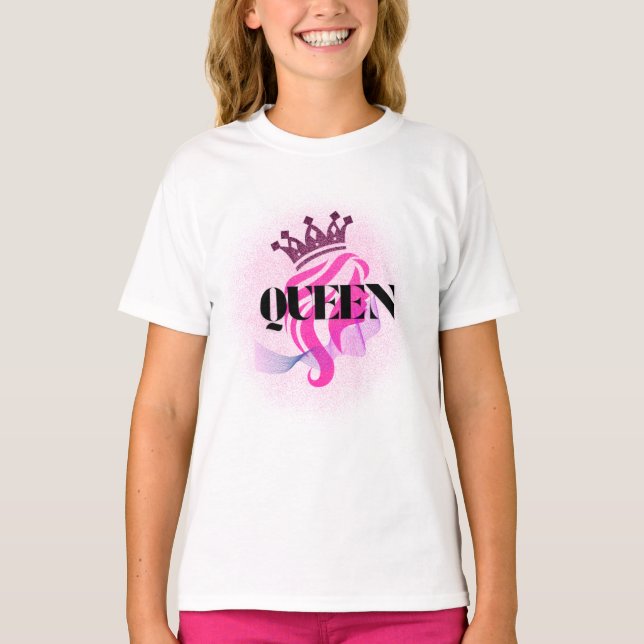 Camiseta Pink Queen Crown Design – Confident Feminine Power (Frente)
