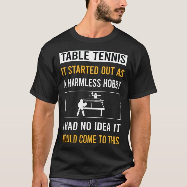 Camiseta Pino da Mesa de Tênis do Hobby sem Hécrates (Frente)