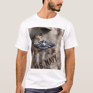 Camiseta Pino do dispositivo da guerra da força marinha de