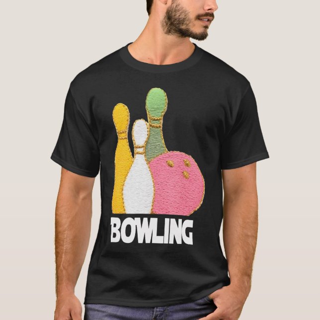Camiseta Pinos de Boliche Pastel com Bola (Frente)