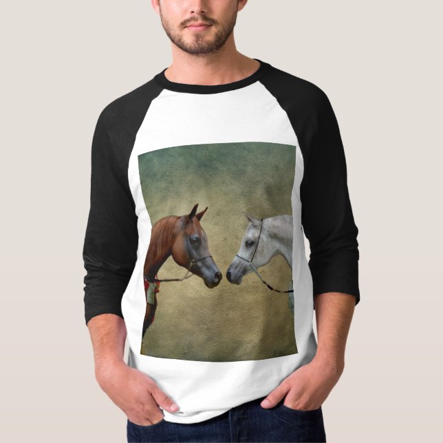 Camiseta Pintagem de dois cavalos. (Frente)
