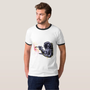 Camiseta Pintura astronauta no adesivo espacial