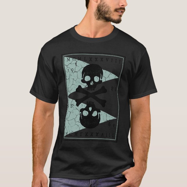 Camiseta Pirata de Ossos e Crânios (Frente)
