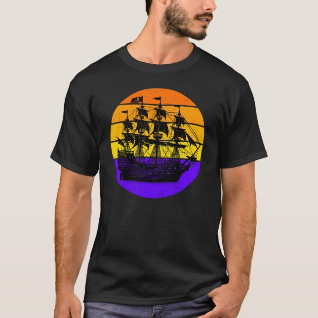 Camiseta Pirata Navio Vintage Sunset (Frente)