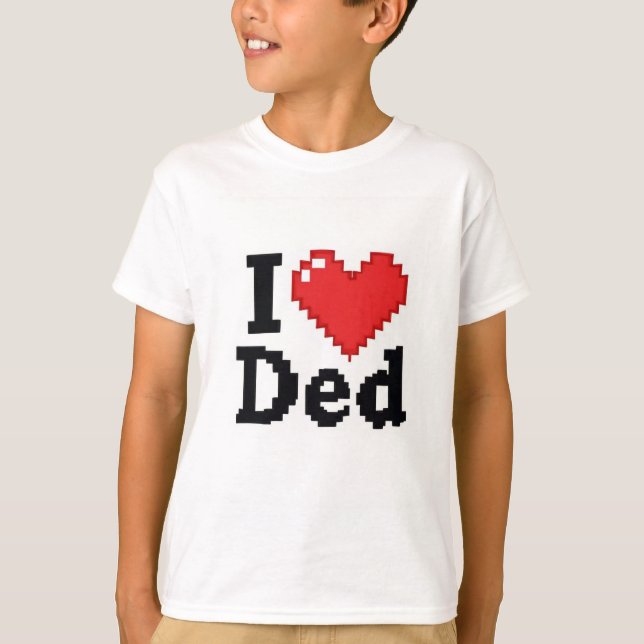 Camiseta Pixel Heart: I ❤️ Ded Retro Tee" (Frente)