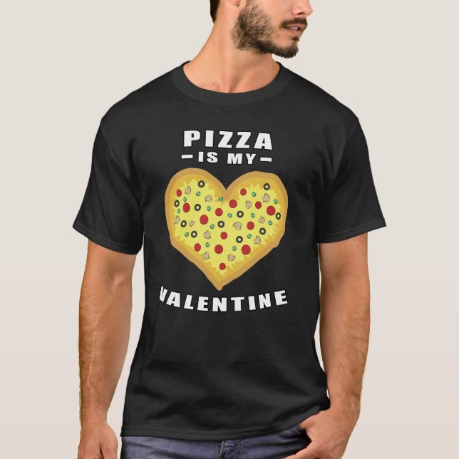 Camiseta Pizza É Minha Namorados - Coisa Engraçada (Frente)