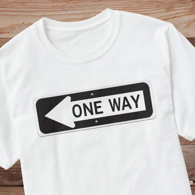 Camiseta Placa de rua preta e branca de uma via (Criador carregado)
