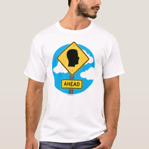Camiseta Placa de Trânsito À FRENTE