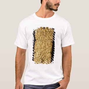 Camiseta Placa Dourado com inscrição "longa" de Etruscan