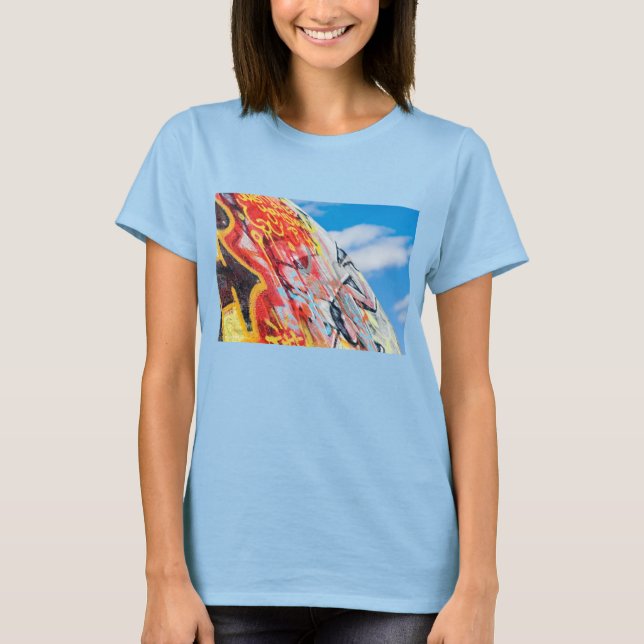 Camiseta planeta grafite (Frente)