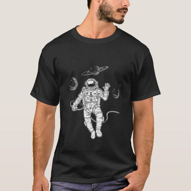 Camiseta Planetas Espaciais Astronautas no Espaço de Saturn (Frente)