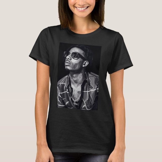 Camiseta Playboi Estrangeiro (Frente)