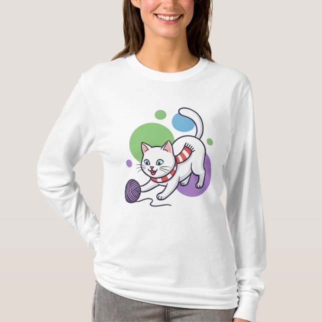 Camiseta Playful White Cat With Yarn (Frente)