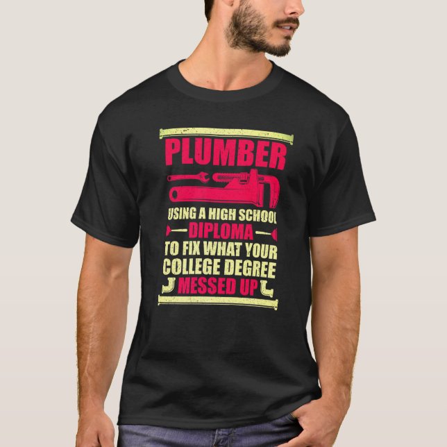 Camiseta Plumber Wrenches College Grunder Plumber (Frente)