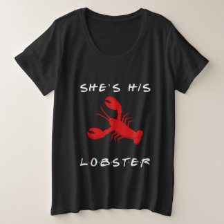 Camiseta Plus Size Amigos Ela É a Lagosta Dele