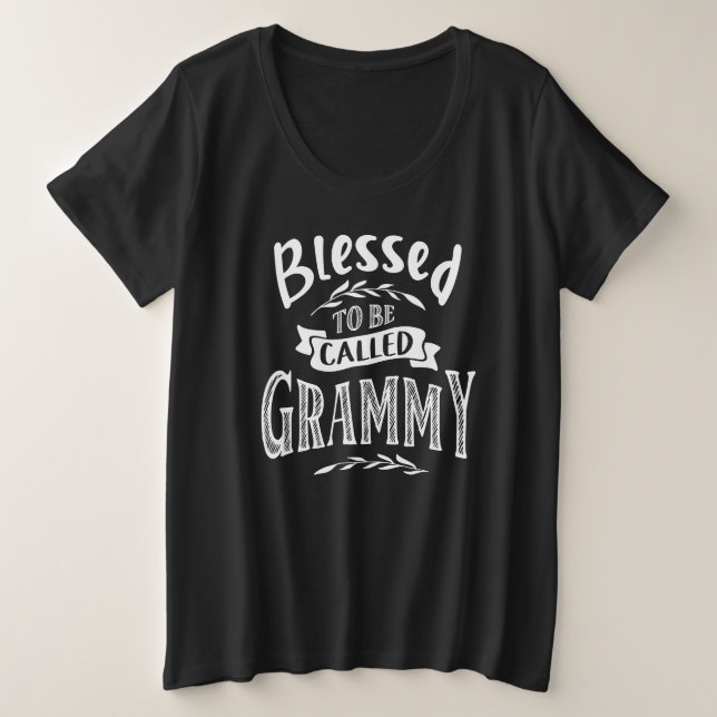 Camiseta Plus Size Blessed To Be Called Grammy (Frente do Design)