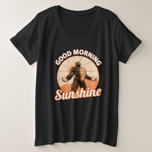 Camiseta Plus Size Bom Dia Sol Bigfoot Humor (Frente do Design)