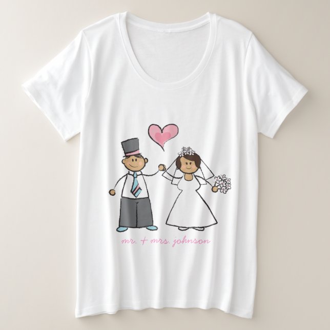 Camiseta Plus Size Cartoon Wedding Casal Bride & Groom Pink Heart (Frente do Design)