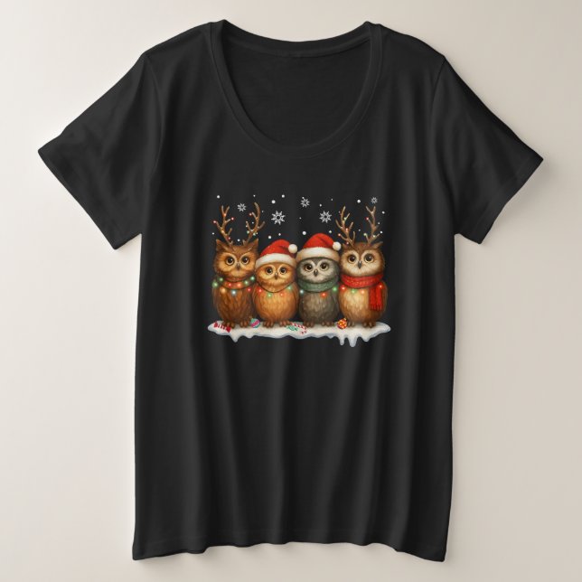 Camiseta Plus Size Cute Christmas Owls with Santa Hats & Reindeer  (Frente do Design)