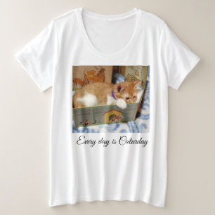 Camiseta Plus Size Foto de Gato Frente, Costas Coração Pata, 