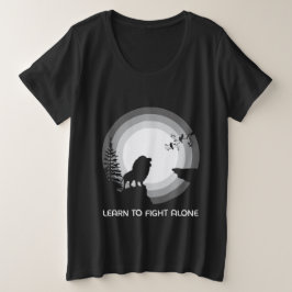 Camiseta Plus Size Learn to Fight Alone – Lion Under Moonlight