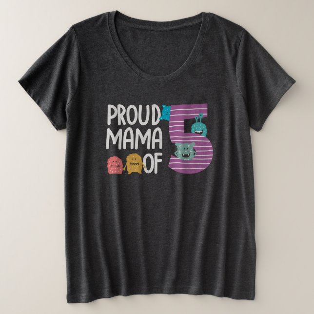 Camiseta Plus Size Mãe Orgulhosa dos Cinco (Frente do Design)