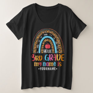 Camiseta Plus Size Olá, terceiro ano Meu nome é... Volte para o prese