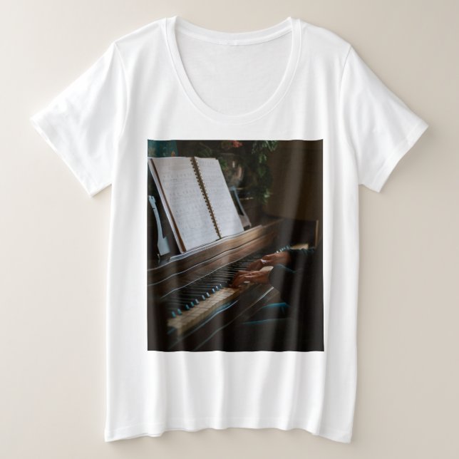 Camiseta Plus Size Piano legal (Frente do Design)