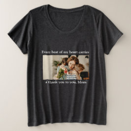 Camiseta Plus Size Surpresa de presente de Dia da Mãe Única