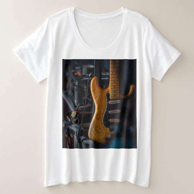Camiseta Plus Size Violão bonito (Frente do Design)