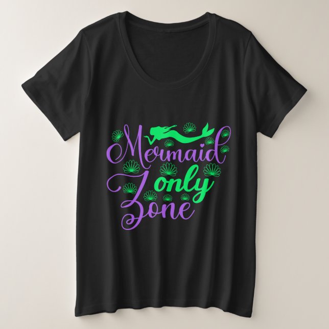 Camiseta Plus Size Zona Somente Sereia em Neon Verde e Roxo (Frente do Design)