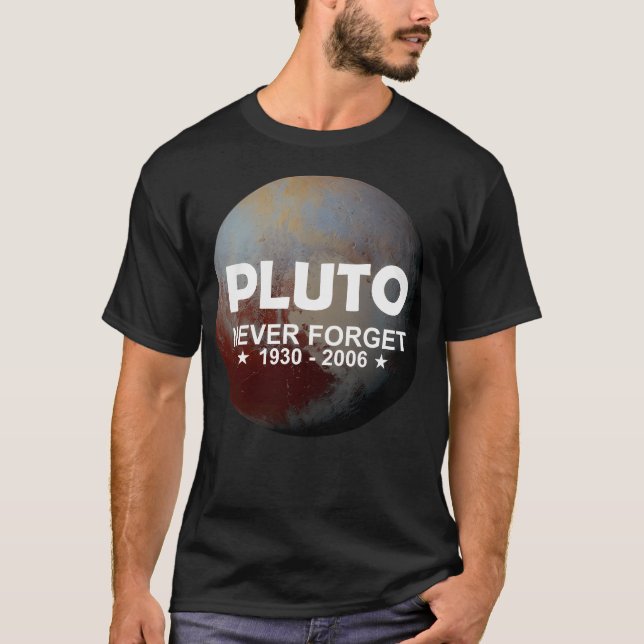 Camiseta Plutão Nunca Esquece Amantes de Ciências (Frente)