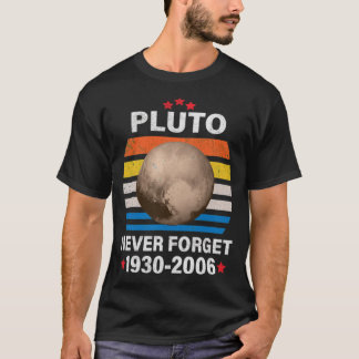 Camiseta Plutão Nunca Esquece Plutão de Presente Nunca Esqu