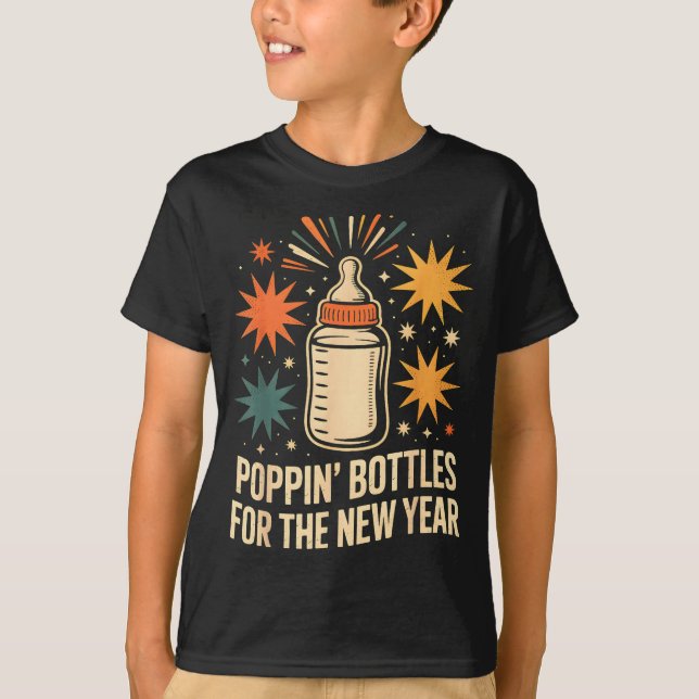 Camiseta Pn Bottles For The New Year Happy New Year Mother  (Frente)