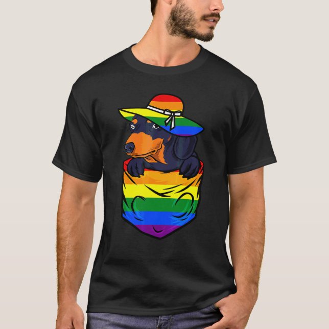 Camiseta Pocket Dachshund Lgbt Q Doxie Dog Orgulho gay Rain (Frente)
