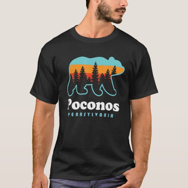 Camiseta Poconos Pennsylvania Bear Sunset Vacation (Frente)