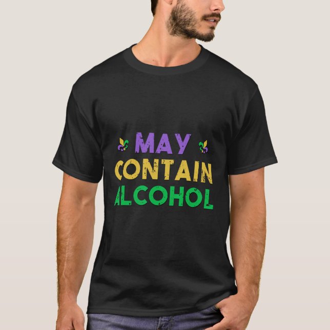 Camiseta Pode Conter Presente De Bebendo De Álcool Mardi Gr (Frente)