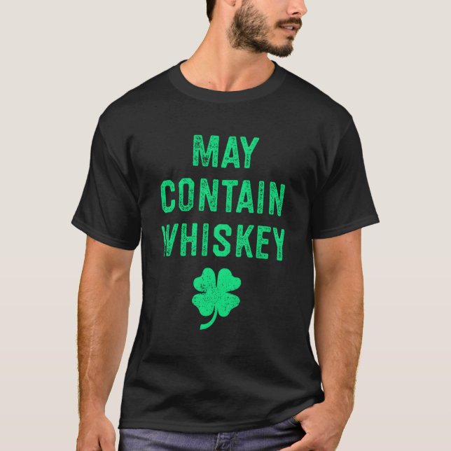 Camiseta Pode Conter Whiskey Afetado Irish Clover Men Fo (Frente)