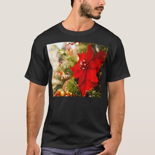 Camiseta Poinsettia Vermelha Na Árvore De Natal (Frente)