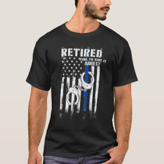Camiseta Policial aposentado tem tempo para lhe dar fundos