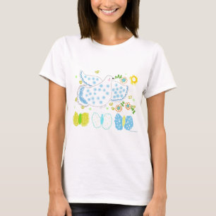Camiseta Pomba da Paz com borboletas e flores