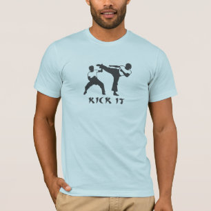 Camiseta Pontapé do karaté ele