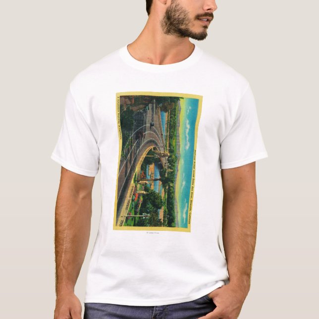 Camiseta Ponte da estrada através de Santa Ana River (Frente)