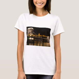 Camiseta Ponte de Corrente com o Castelo de Buda, Hungria,