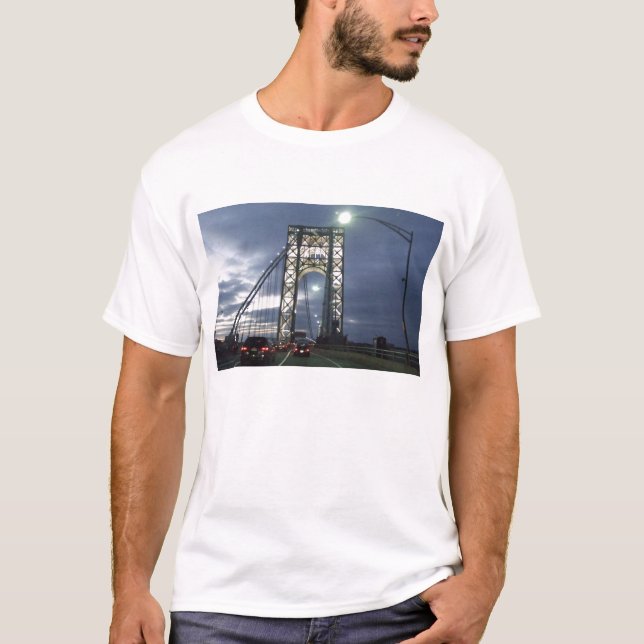 Camiseta Ponte no por do sol em New York (Frente)